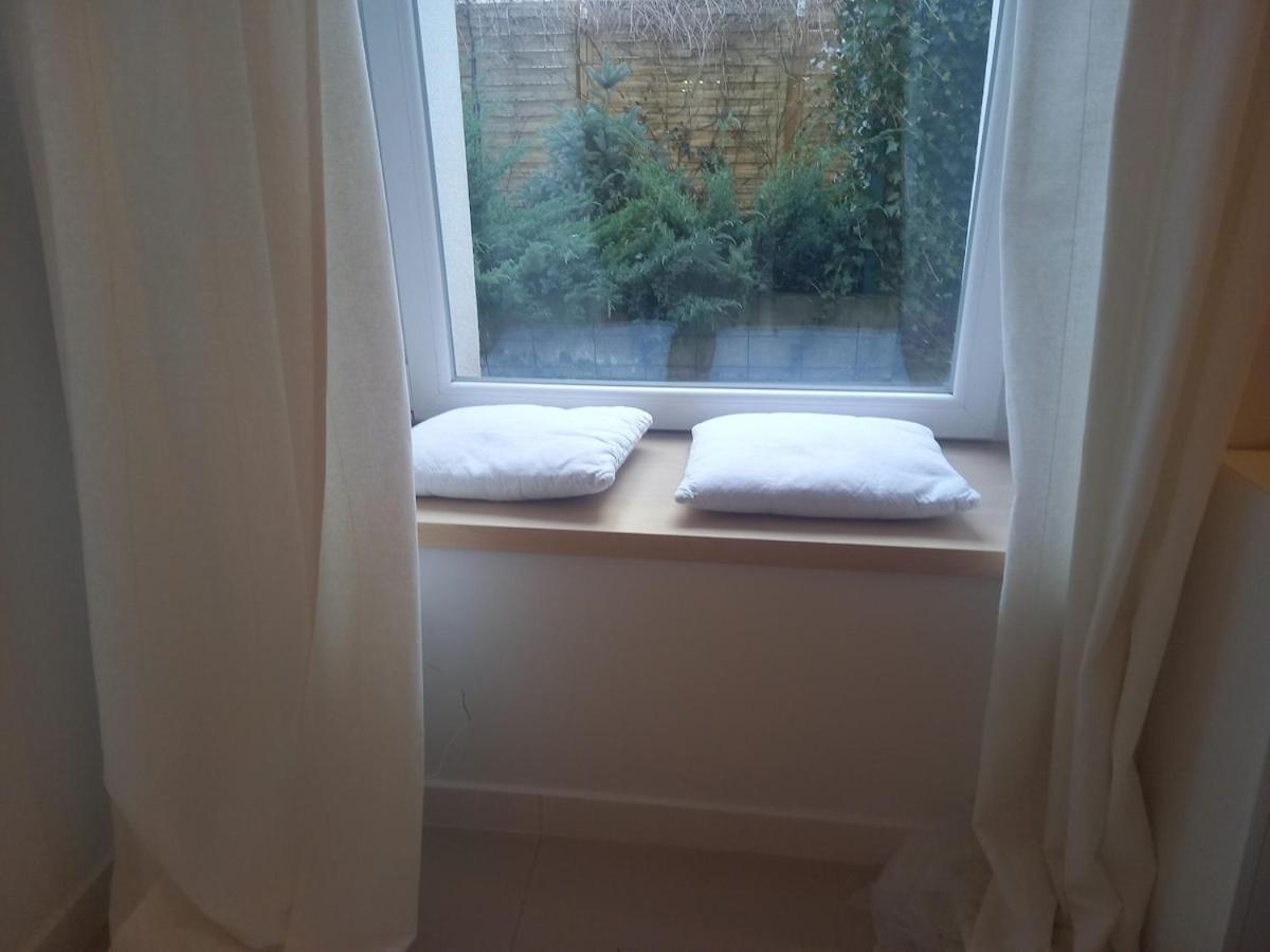 Centrum Krakowa, Z Ogrodem I Parkingiem Appartement