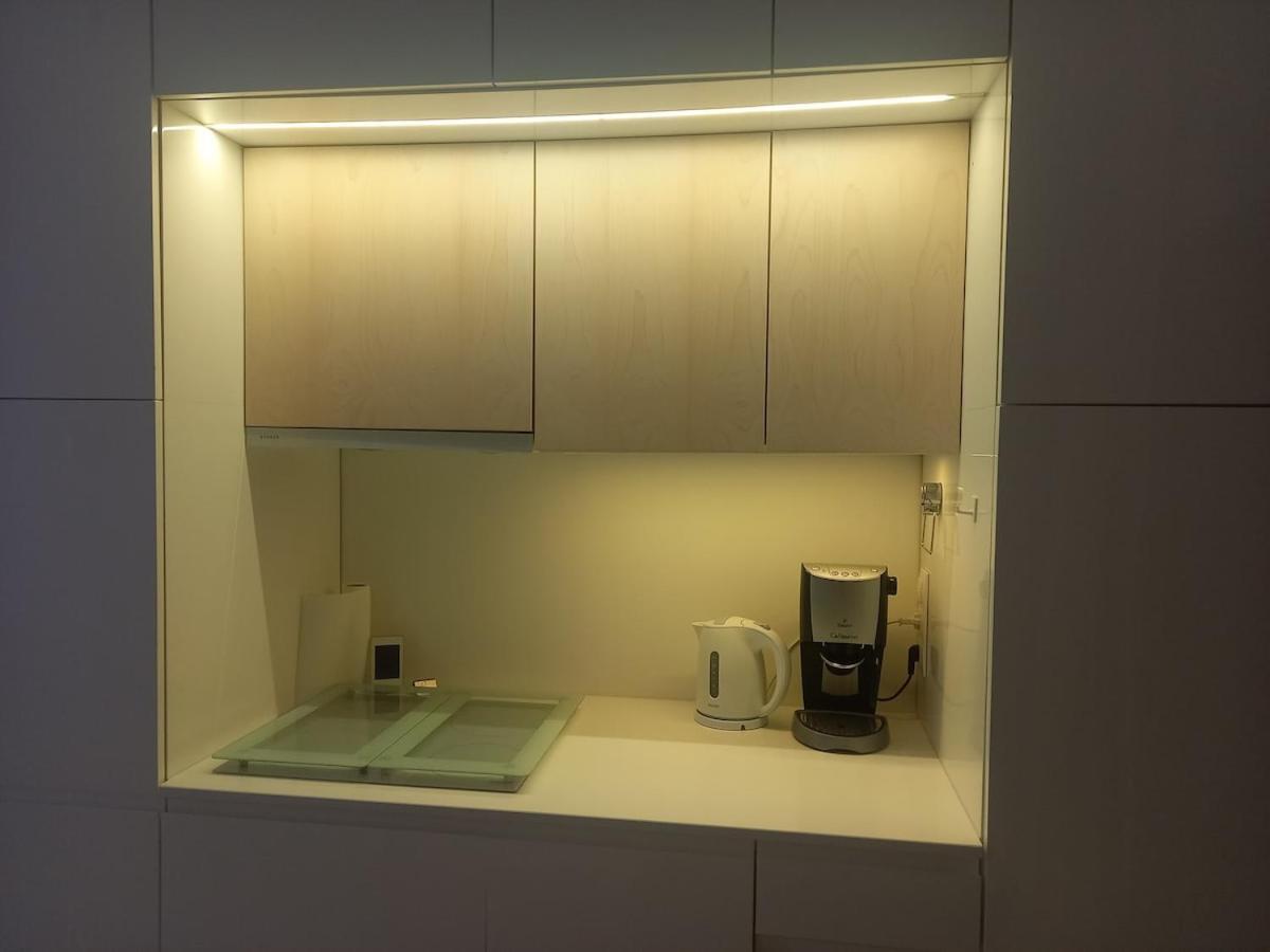 Centrum Krakowa, Z Ogrodem I Parkingiem Appartement