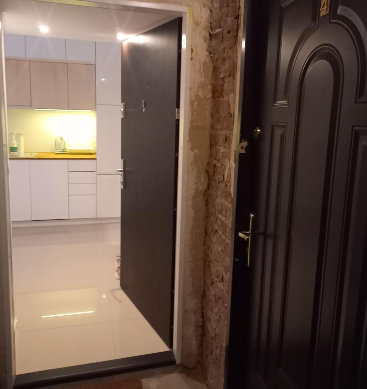 Appartement Centrum Krakowa, Z Ogrodem I Parkingiem Krakau